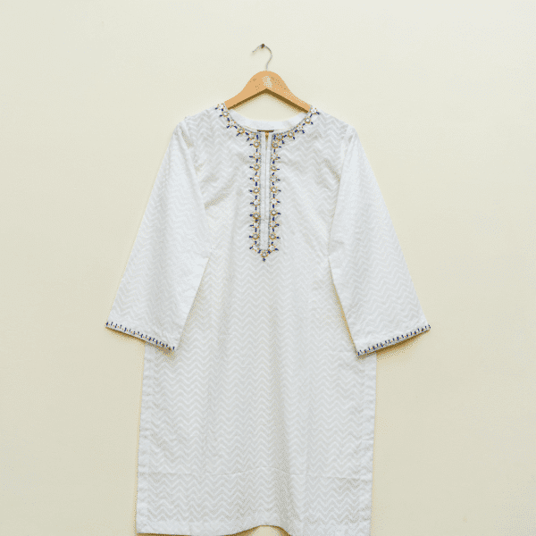3 Piece White Shirt & Dupatta